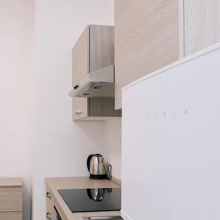 Domus Carducci شقة *
