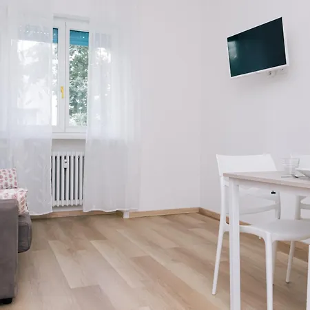 Domus Carducci شقة بيرغامو