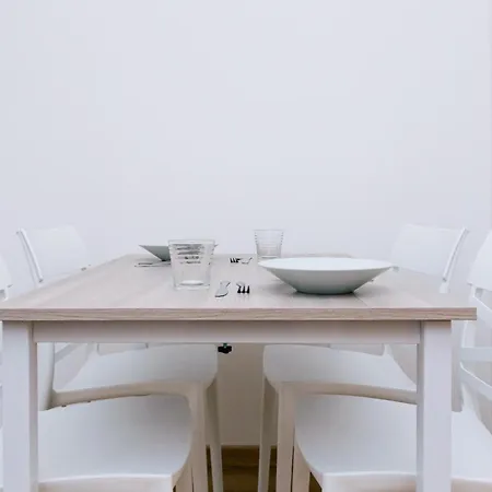 Domus Carducci 公寓